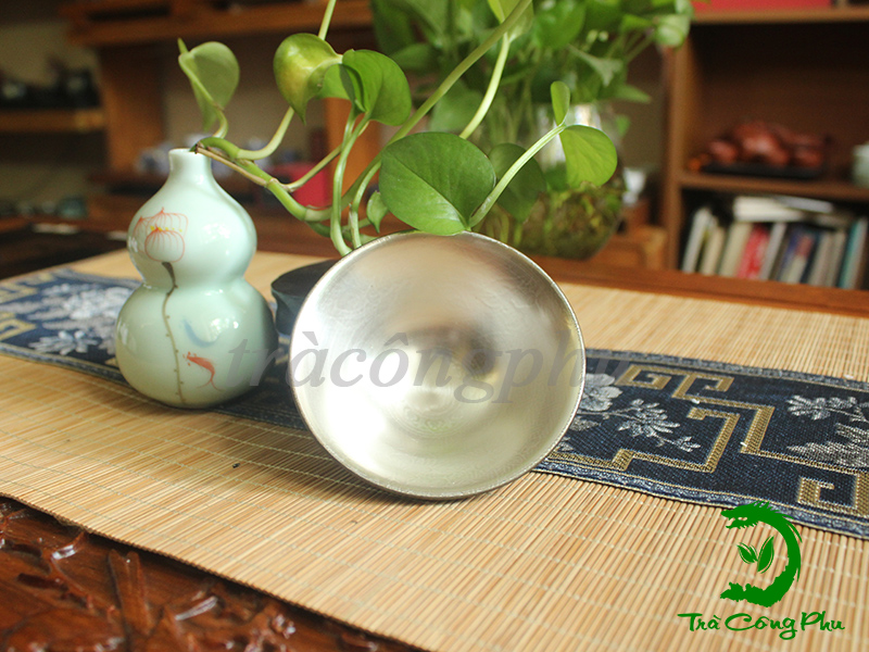 Chén Sứ Tráng Bạc Cao Cấp